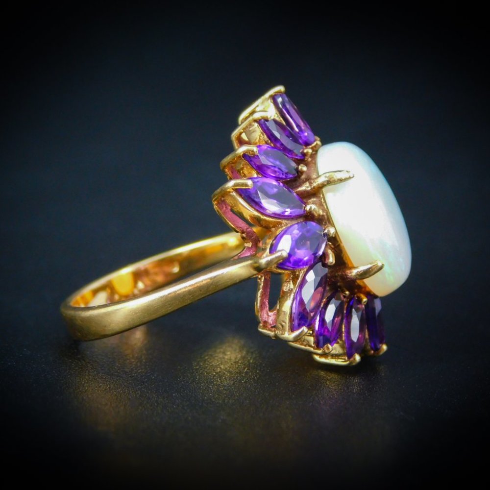 Darling Vintage Flower Ring Amethyst and Large Opal.14K Gold. Very collectible🌸 - Picture 6 of 11